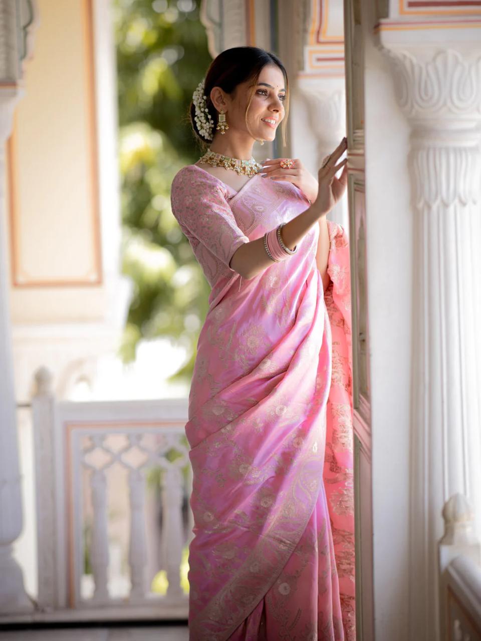 Verdant Baby Pink Pink Soft Silk Saree With Snazzy Blouse Piece