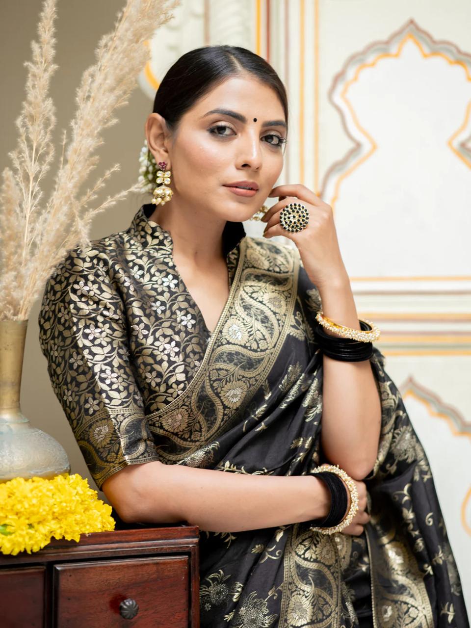Mellifluous Black Soft Silk Saree With Angelic Blouse Piece