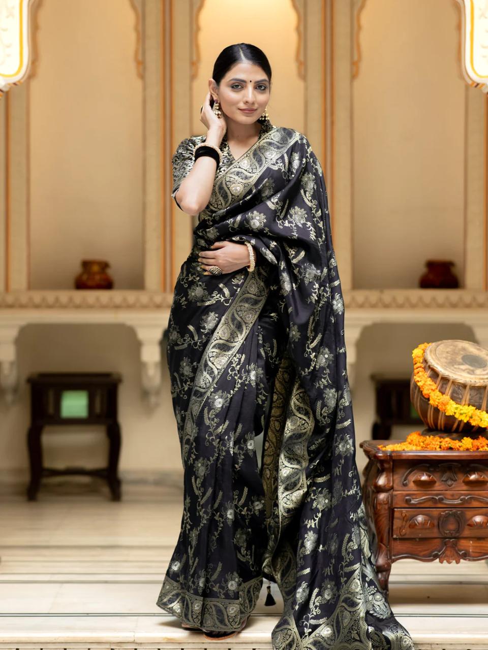 Mellifluous Black Soft Silk Saree With Angelic Blouse Piece