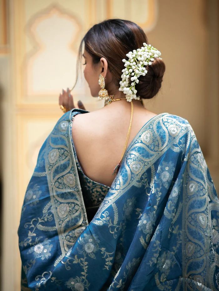 Nectarous Rama Soft Silk Saree With Embrocation Blouse Piece