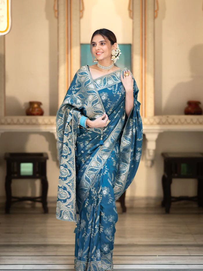 Nectarous Rama Soft Silk Saree With Embrocation Blouse Piece