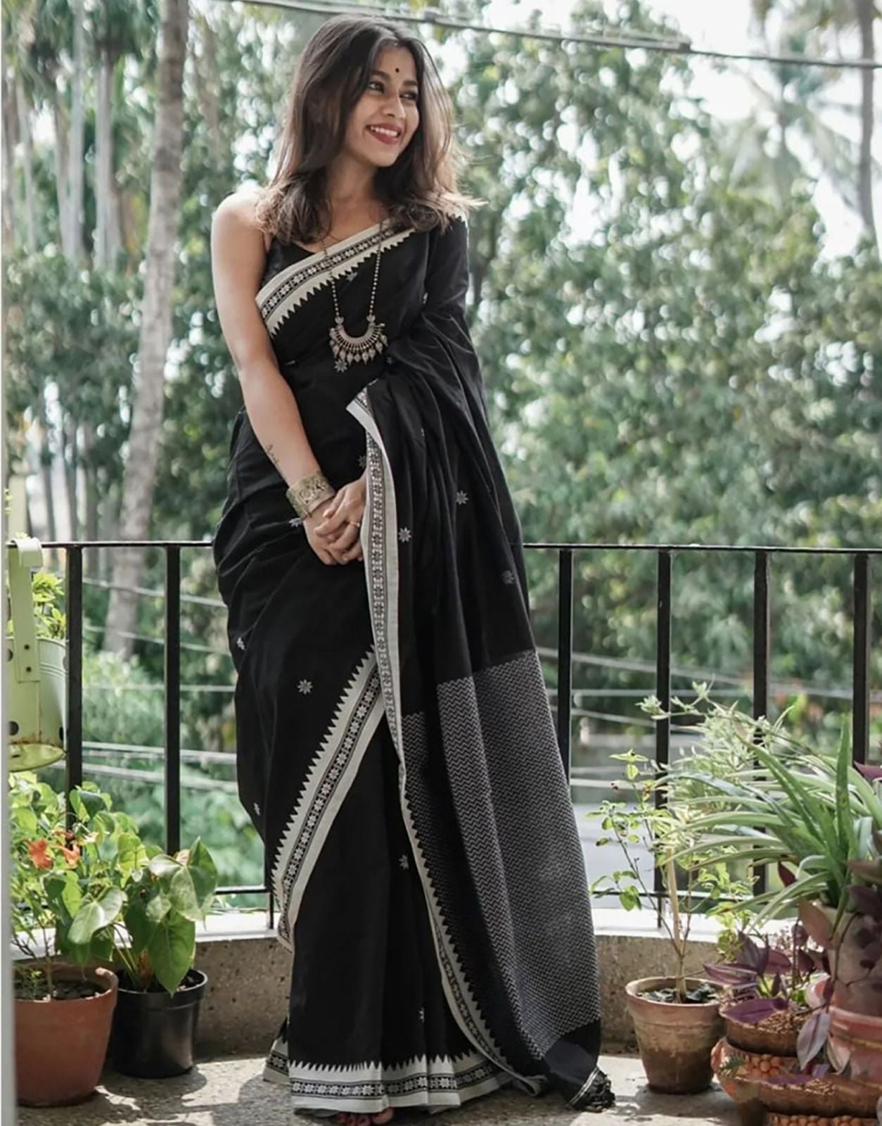 Onyx Black Maheshawari Cotton Silk Saree