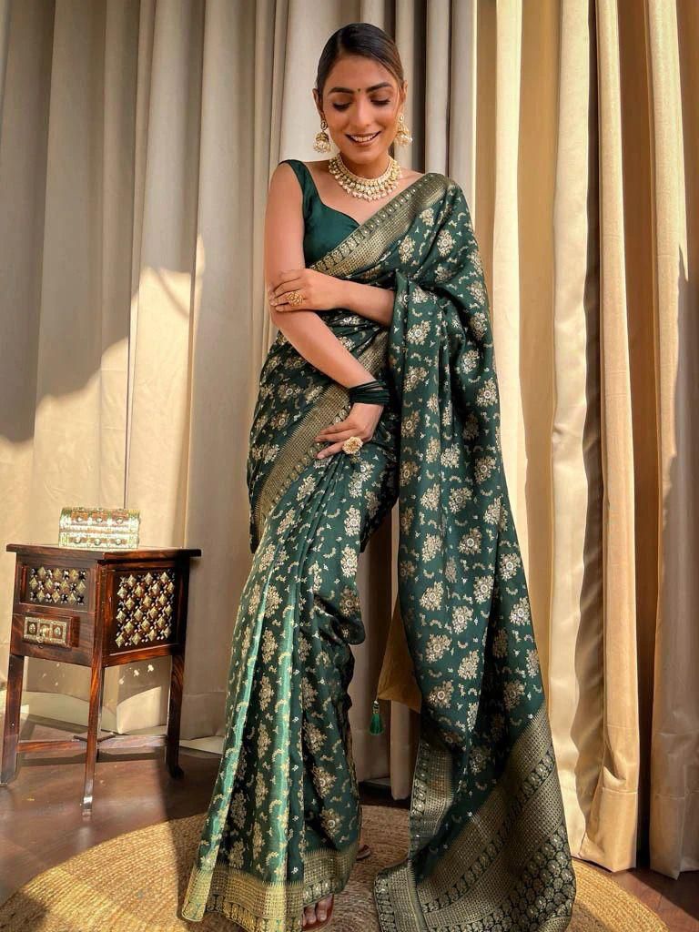 Whimsical Dark Green Soft Silk Saree With Winsome Blouse Piece