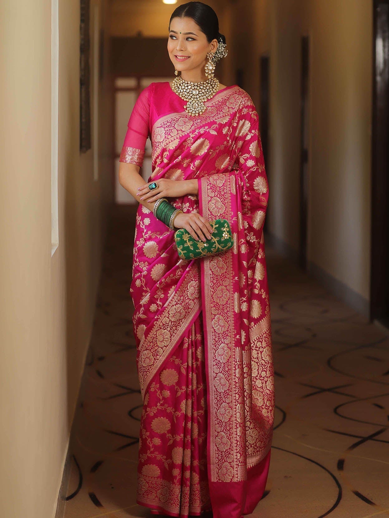 Tempting Dark Pink Soft Silk Saree With Denouement Blouse Piece