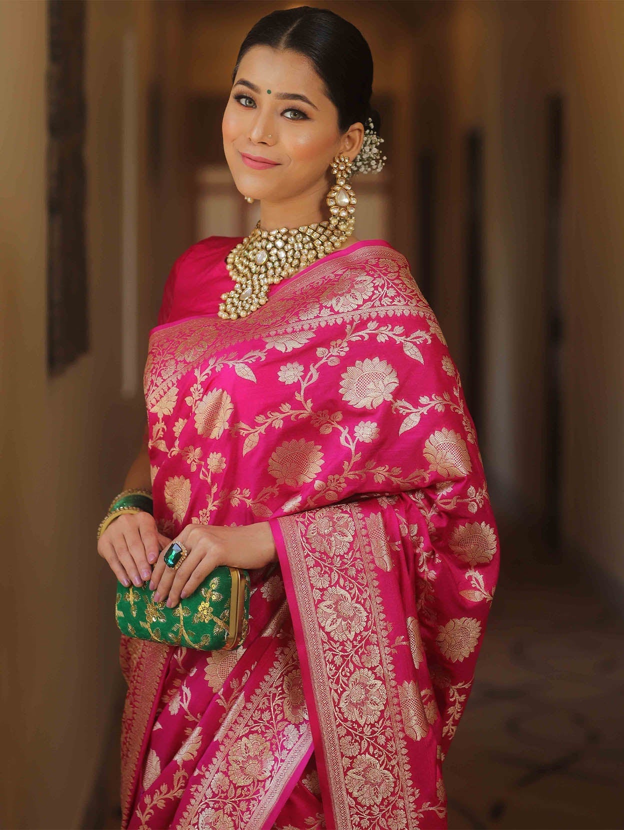 Tempting Dark Pink Soft Silk Saree With Denouement Blouse Piece
