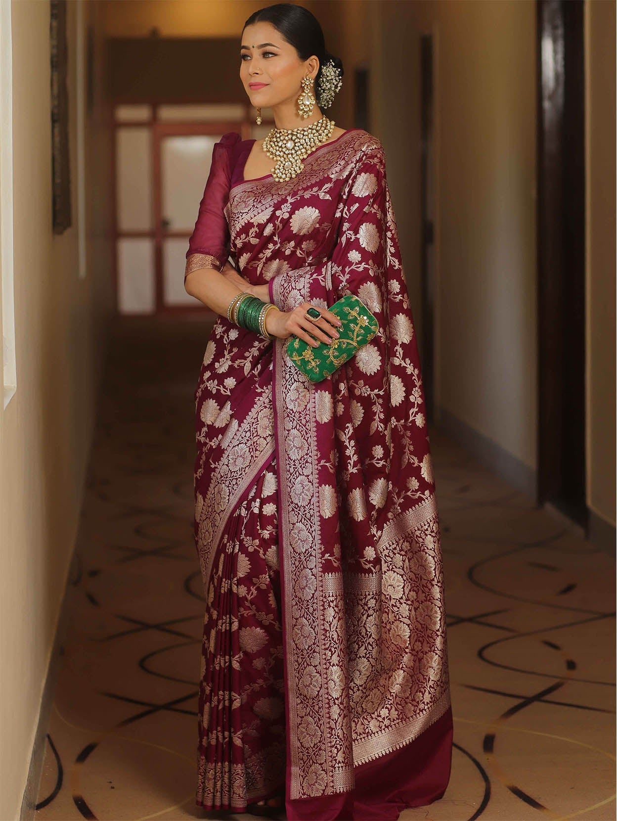 Luxuriant Wine Soft Silk Saree With Ravishing Blouse Piece