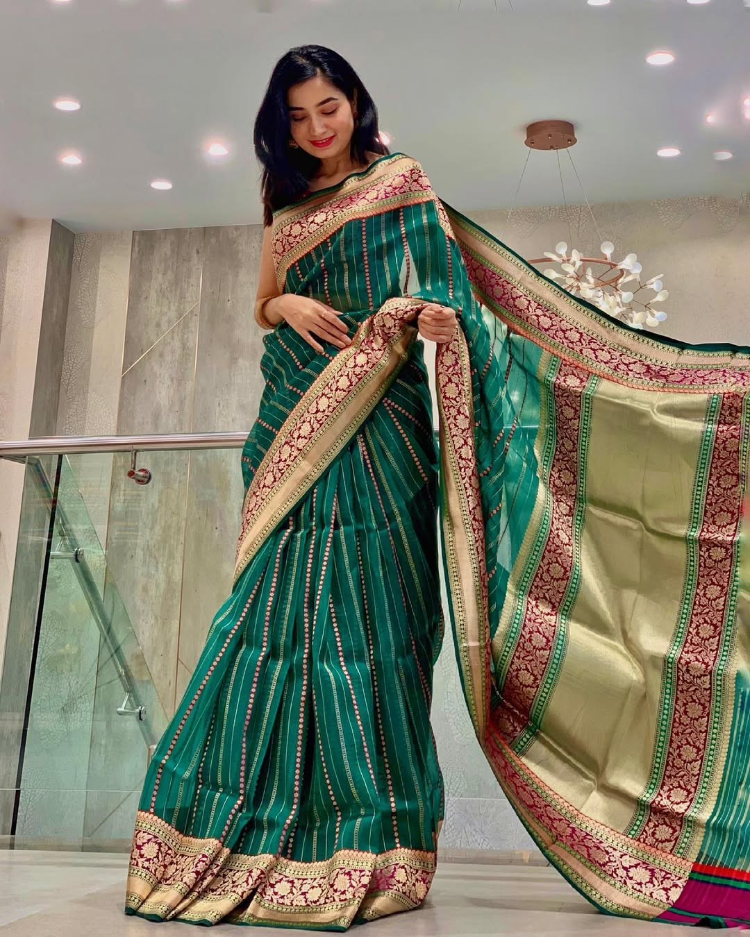 Elegant Rama Soft Silk Saree With Flattering Blouse Piece