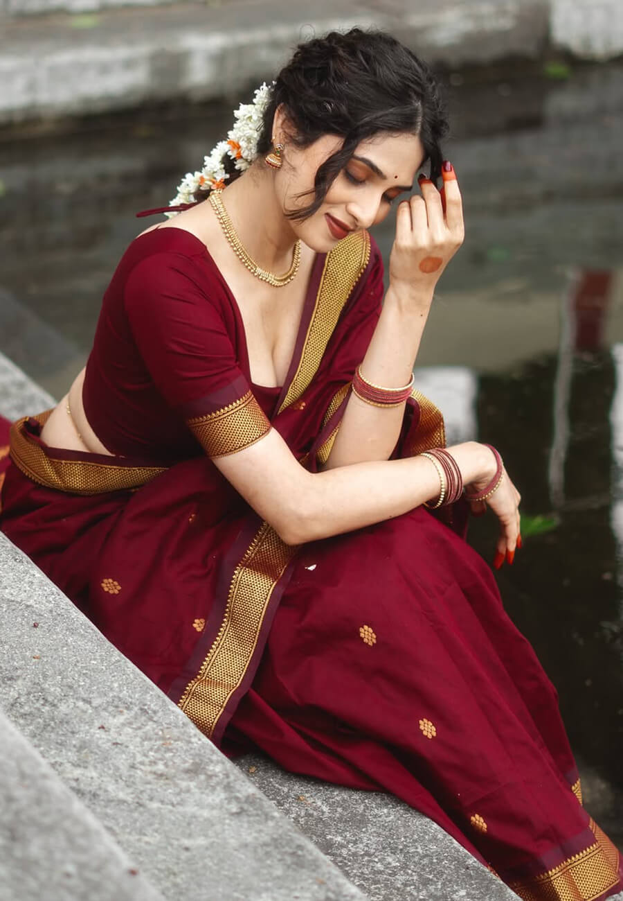 Super classy Maroon Soft Silk Saree With Seraphic Blouse Piece