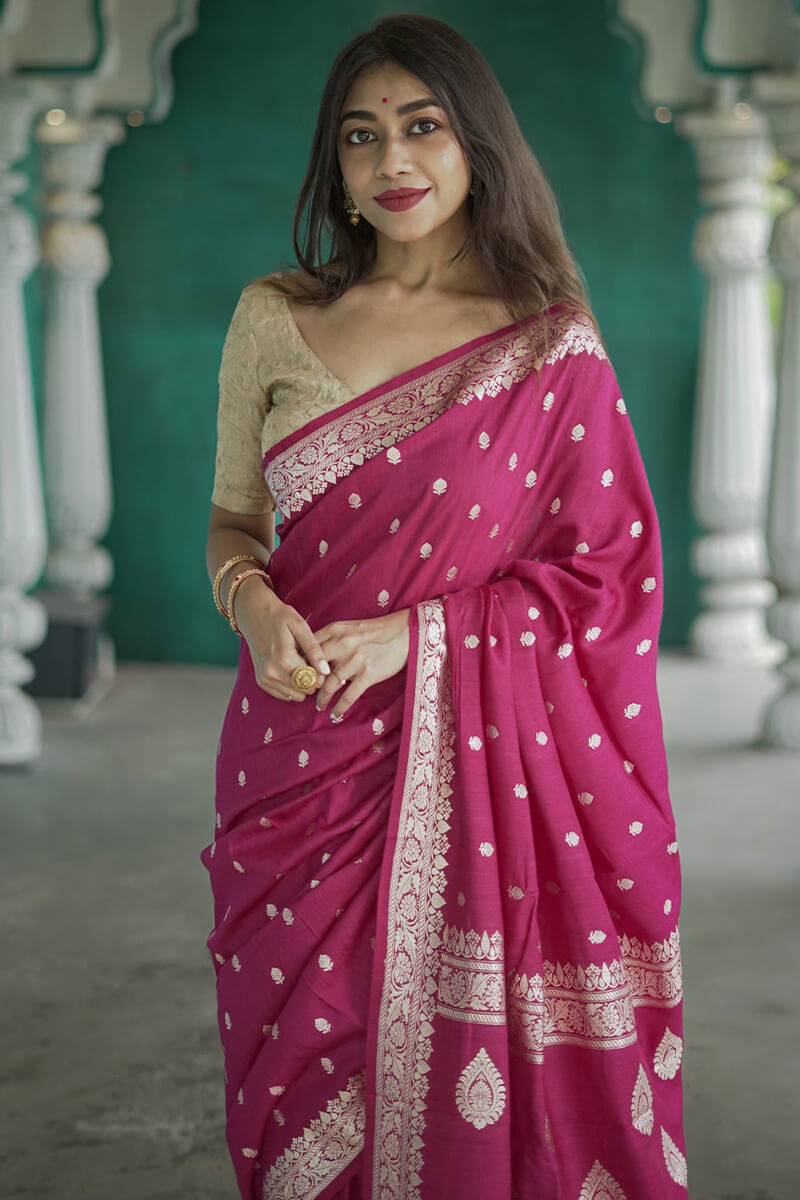 Gratifying Dark Pink Linen Silk Saree With Admirable Blouse Piece
