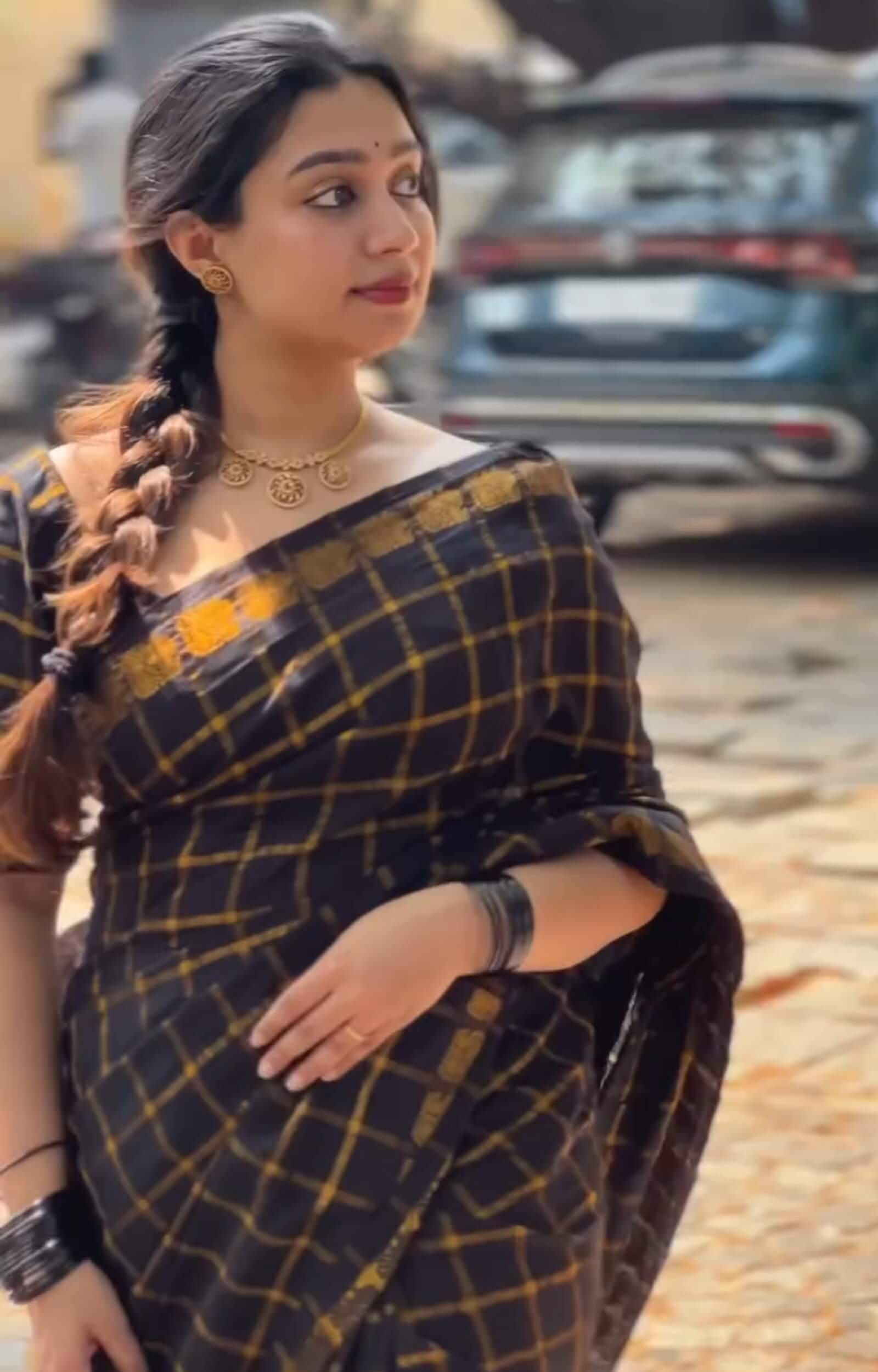 Precious Black Cotton Silk Saree With Denouement Blouse Piece