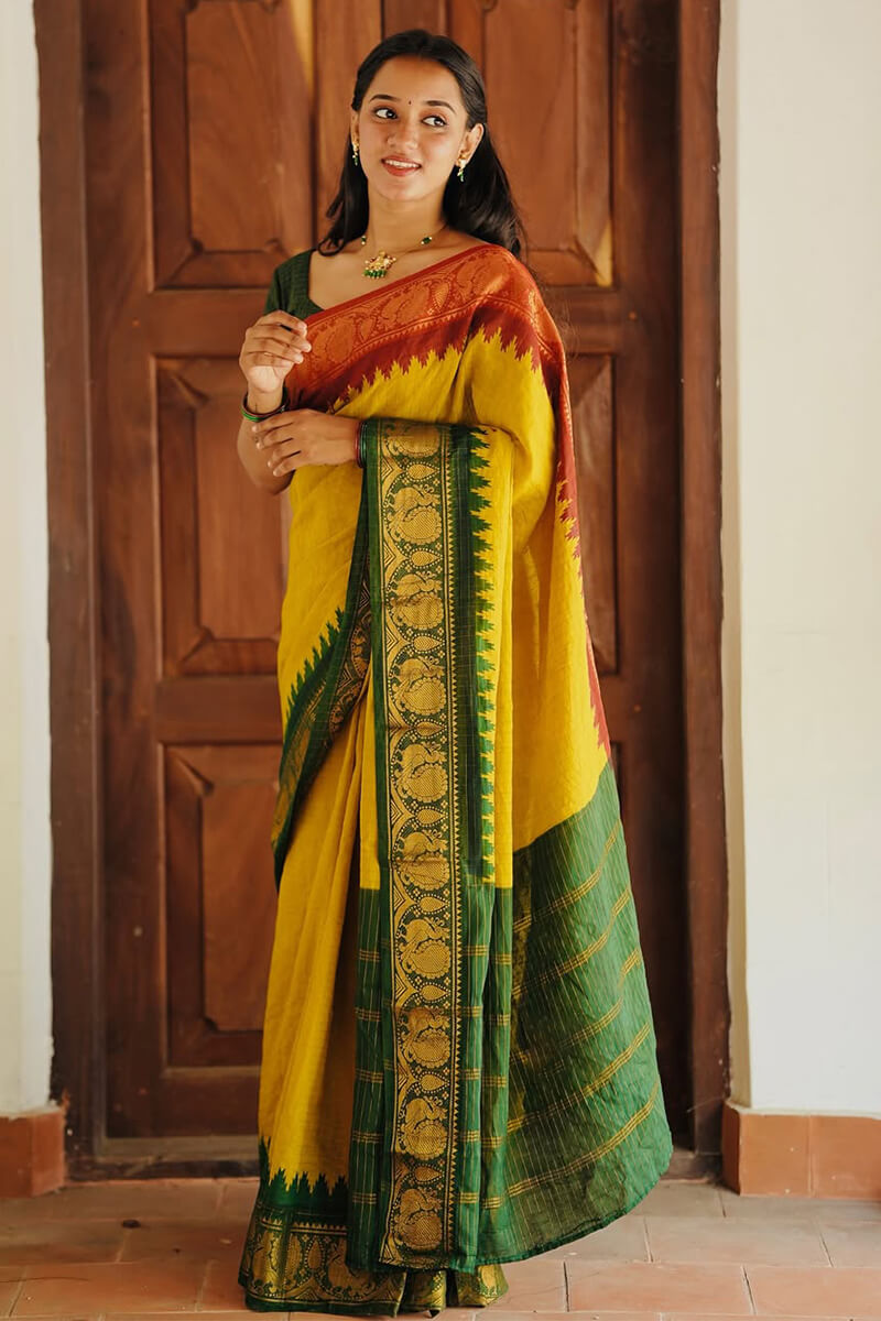 Super extravagant Yellow Soft Silk Saree With Scrupulous Blouse Piece