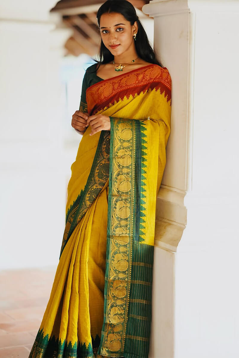 Super extravagant Yellow Soft Silk Saree With Scrupulous Blouse Piece