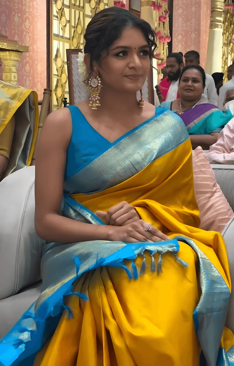 Flaunt Yellow Soft Silk Saree With Seraglio Blouse Piece