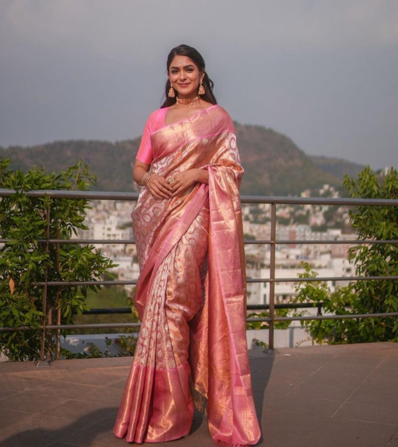 Confounding Pink Soft Banarasi Silk Saree With Impressive Blouse Piece