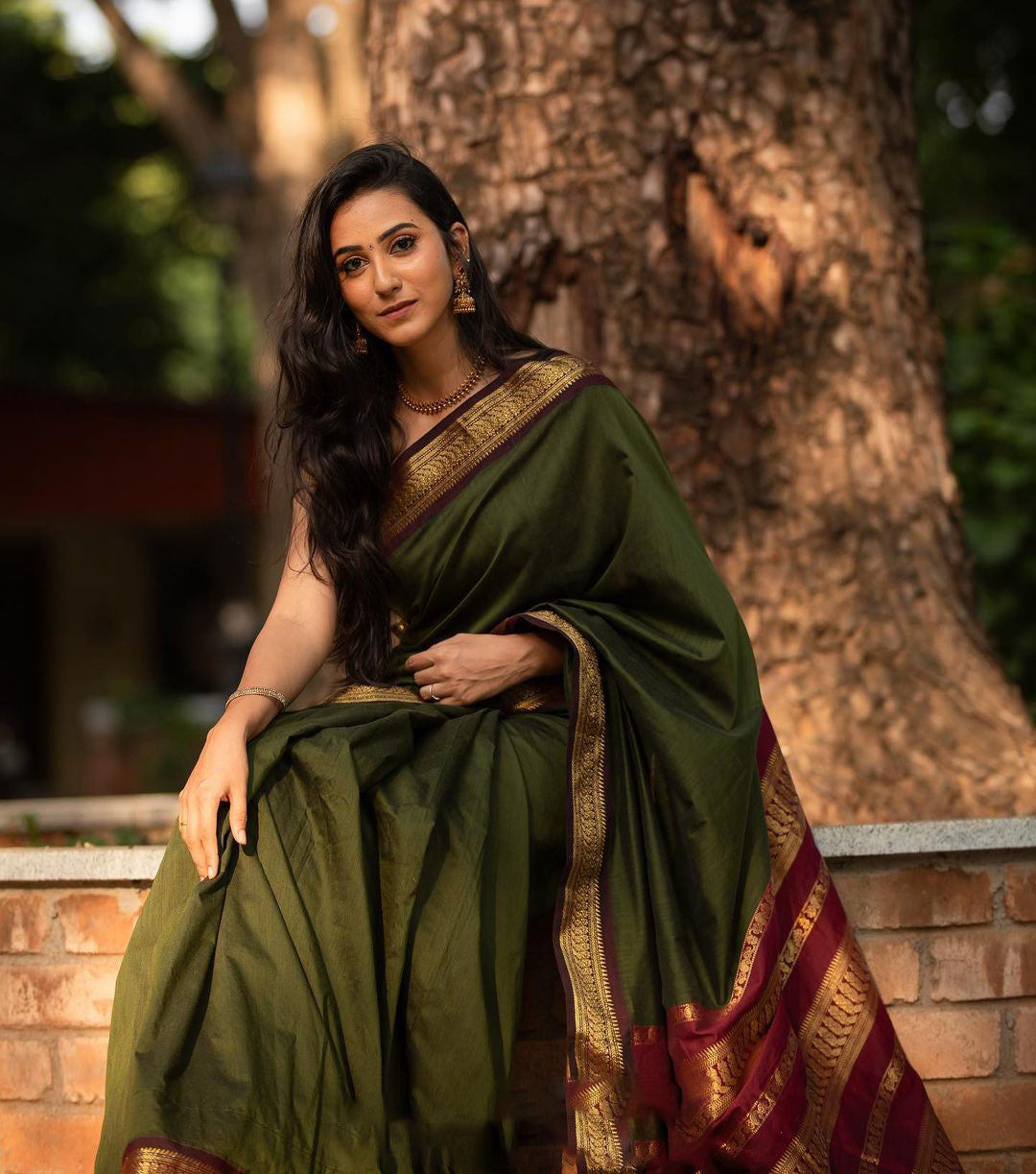 Delectable Green Soft Banarasi Silk Saree With Proficient Blouse Piece