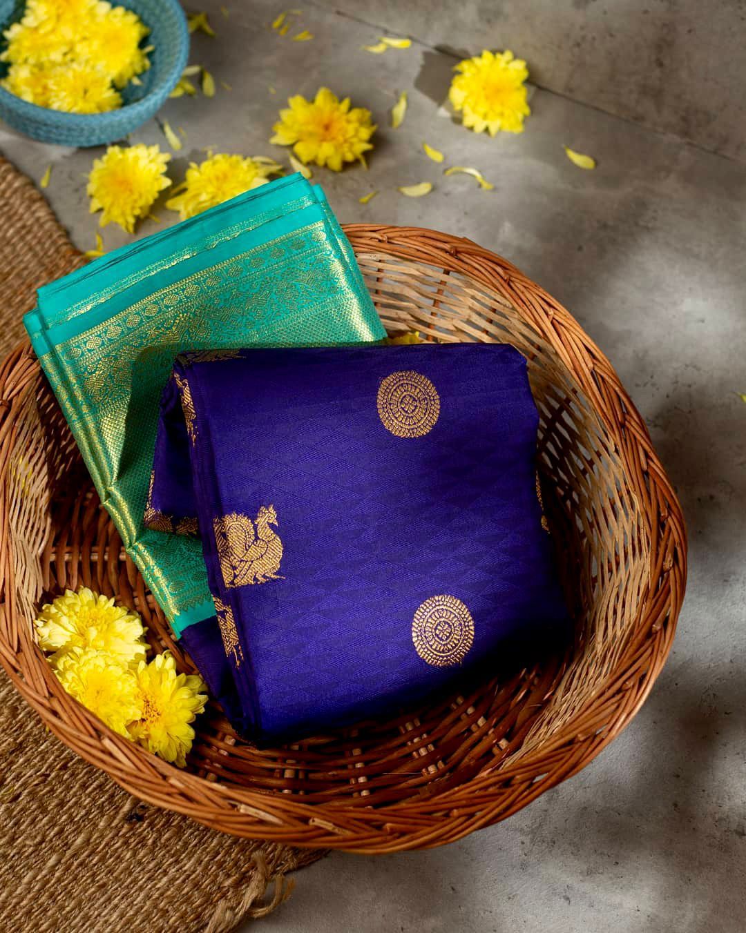 Stunner Blue Soft Banarasi Silk Saree With Ethnic Blouse Piece