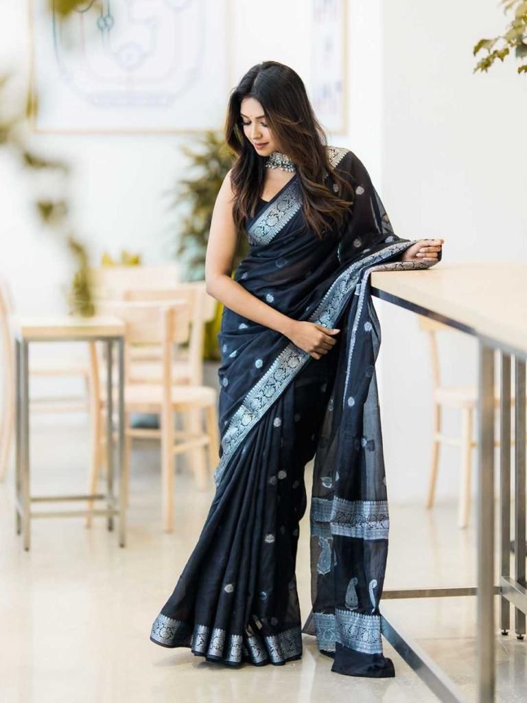 Jaguar Black Maheshawari Cotton Silk Saree