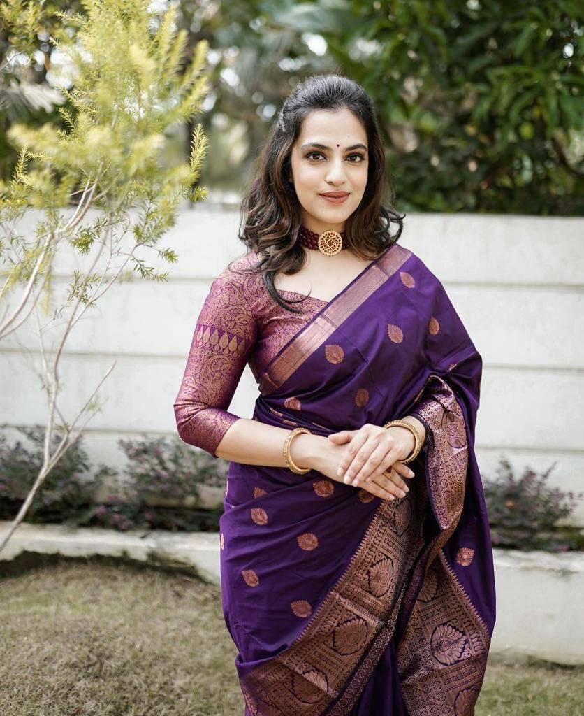 Divine Purple Soft Silk Saree With Divine Blouse Piece