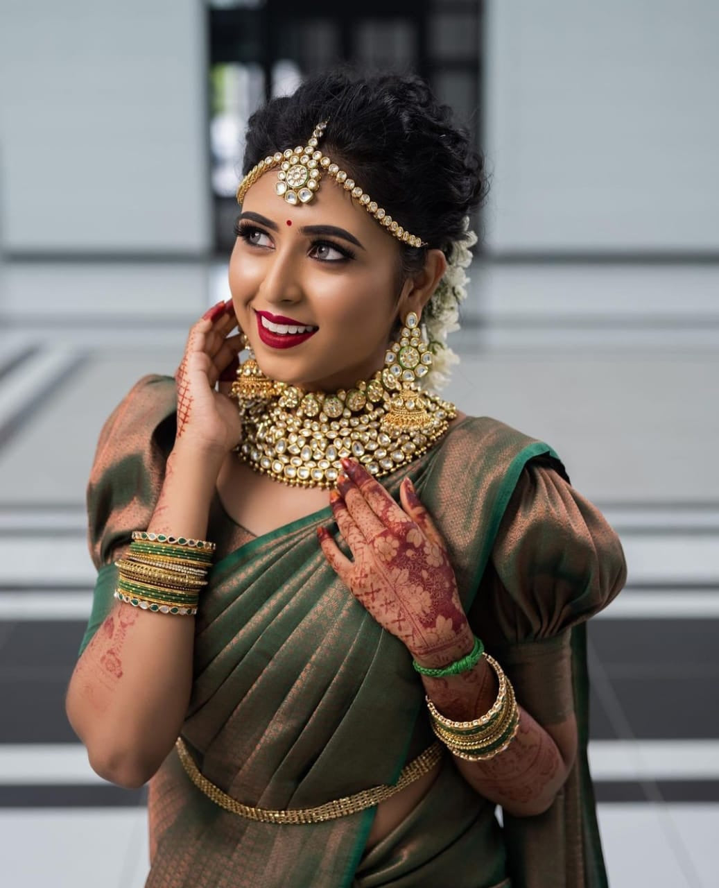 Magnificat Green Soft Silk Saree with Energetic Blouse Piece