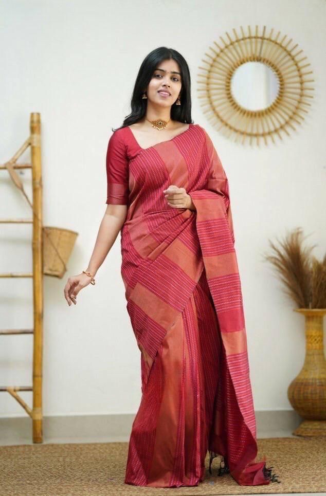 Evanescent Red Soft Silk Saree With Twirling Blouse Piece