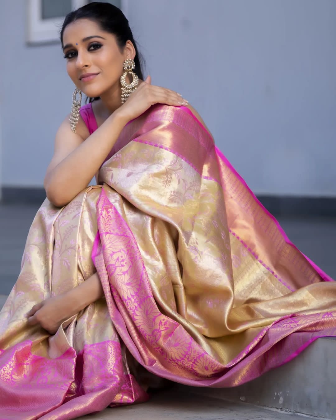 Artistic Beige Soft Silk Saree With Staggering Blouse Piece