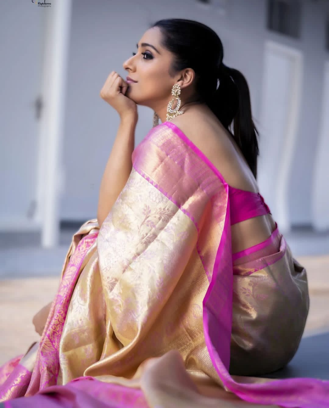 Artistic Beige Soft Silk Saree With Staggering Blouse Piece