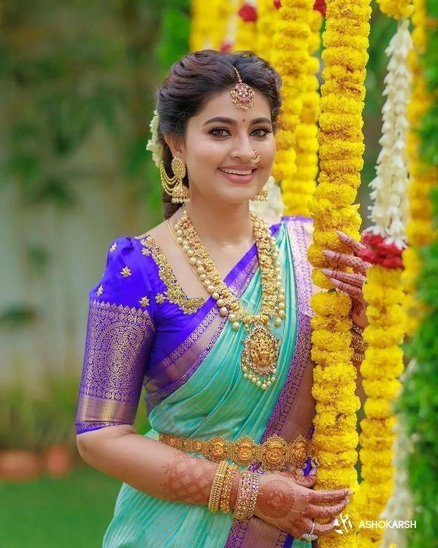 Fragrant Firozi Soft Silk Saree With Snappy Blouse Piece