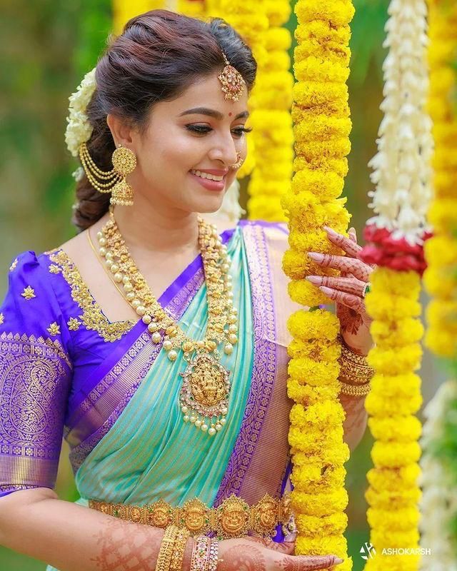 Fragrant Firozi Soft Silk Saree With Snappy Blouse Piece