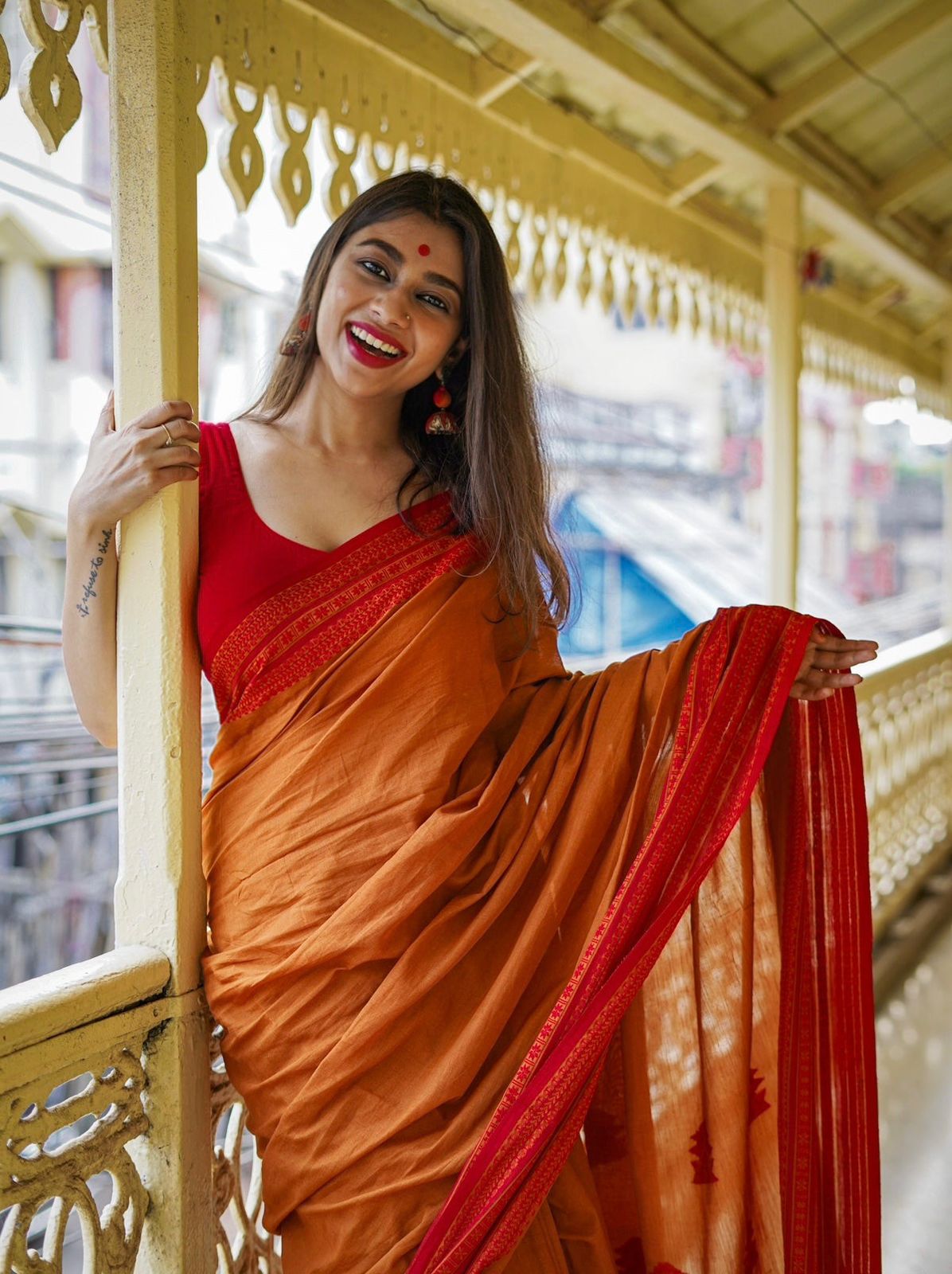 Fox Yellow Maheshawari Cotton Silk Saree