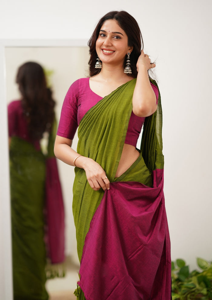 Vibrant Green Cotton Silk Saree With Marvellous Blouse Piece