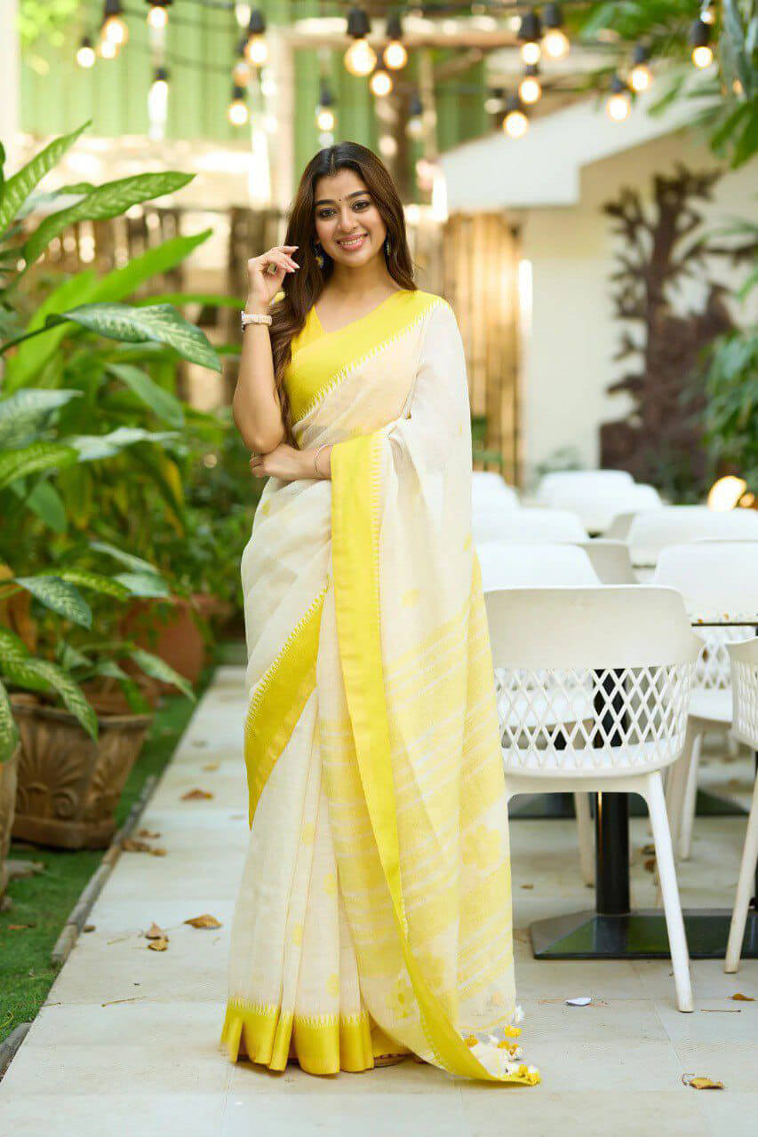 Deserving Off White Cotton Silk Saree With Staring Blouse Piece