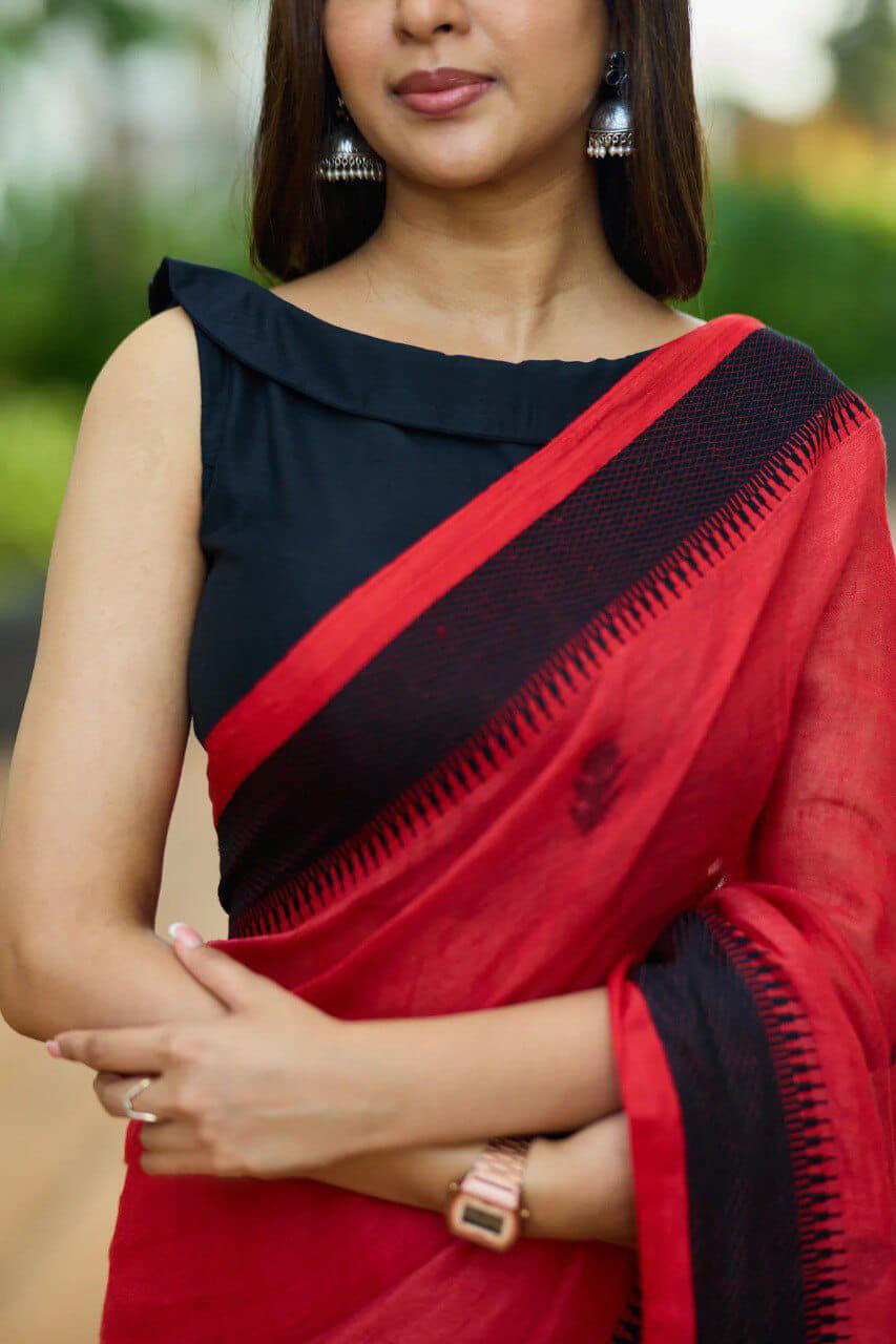 Radiant Red Cotton Silk Saree With Devastating Blouse Piece