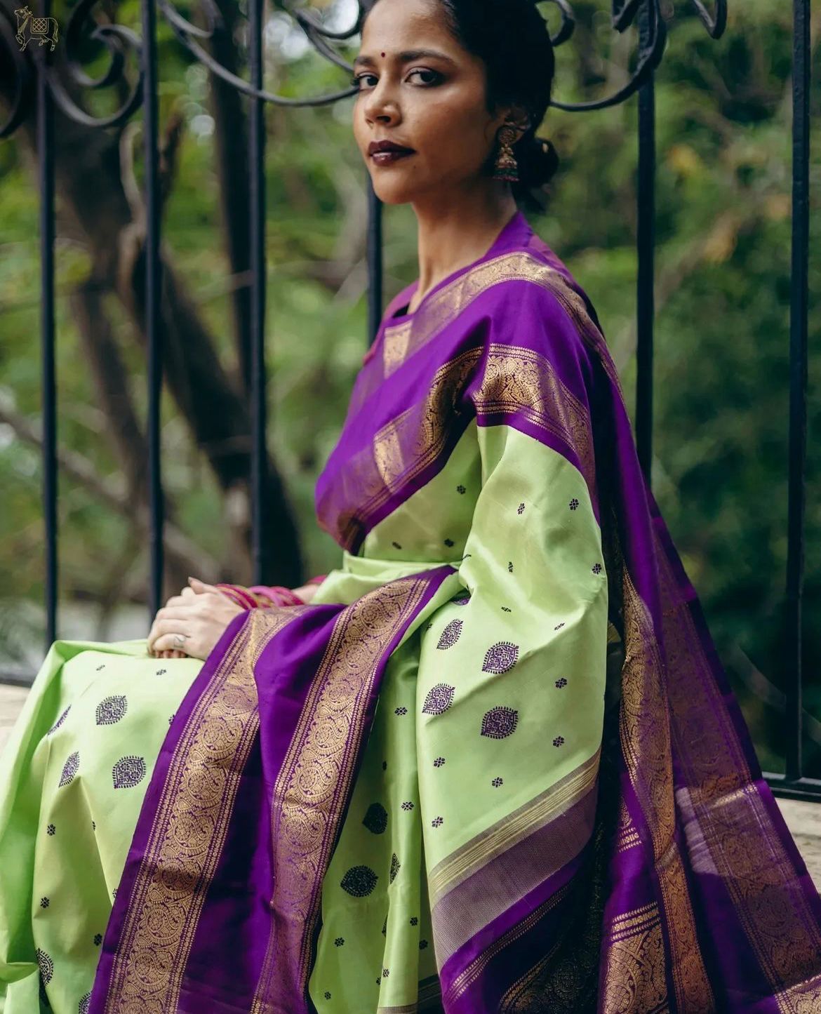 Imbrication Pista Soft Silk Saree With Whimsical Blouse Piece