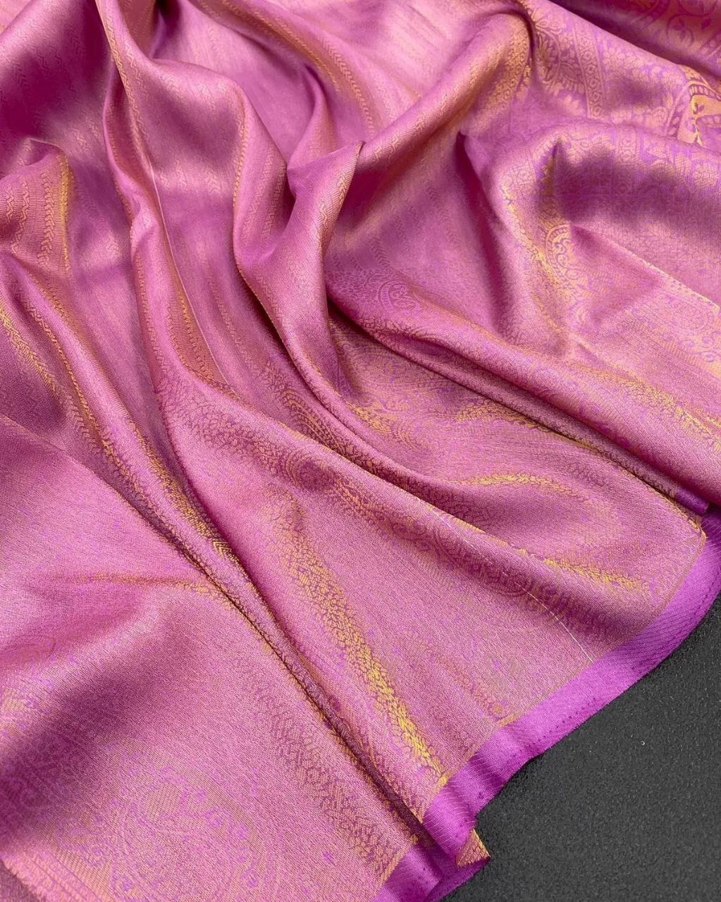 Ideal Pink Kanjivaram Silk Saree With Seraglio Blouse Piece