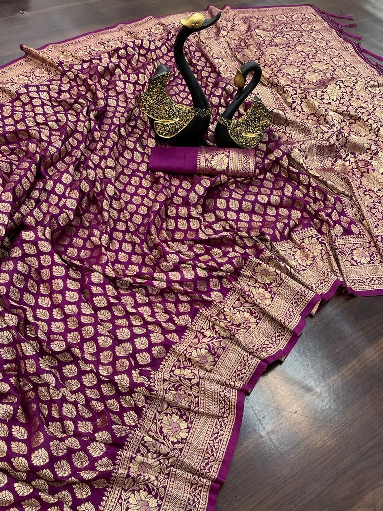 Quintessential Purple Soft Banarasi Silk Saree With Fancifull Blouse Piece