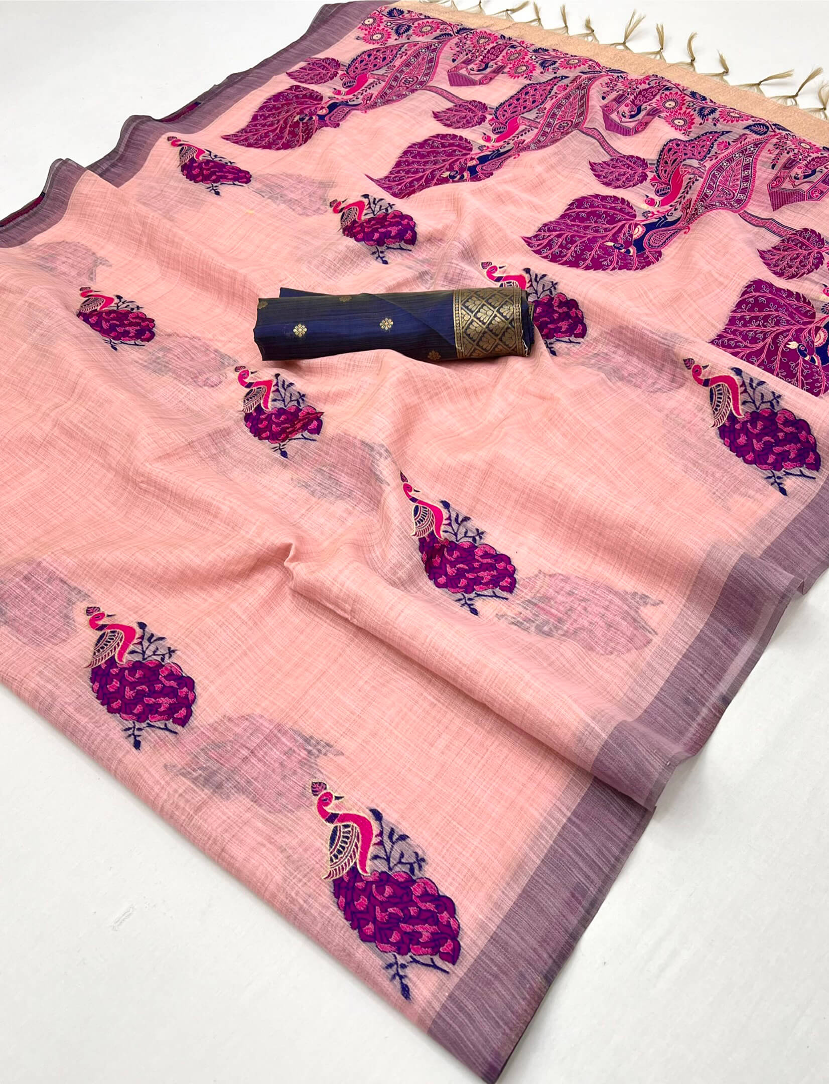 Beleaguer Pink Pure Munga Cotton Silk Saree With Ailurophile Blouse Pi ...