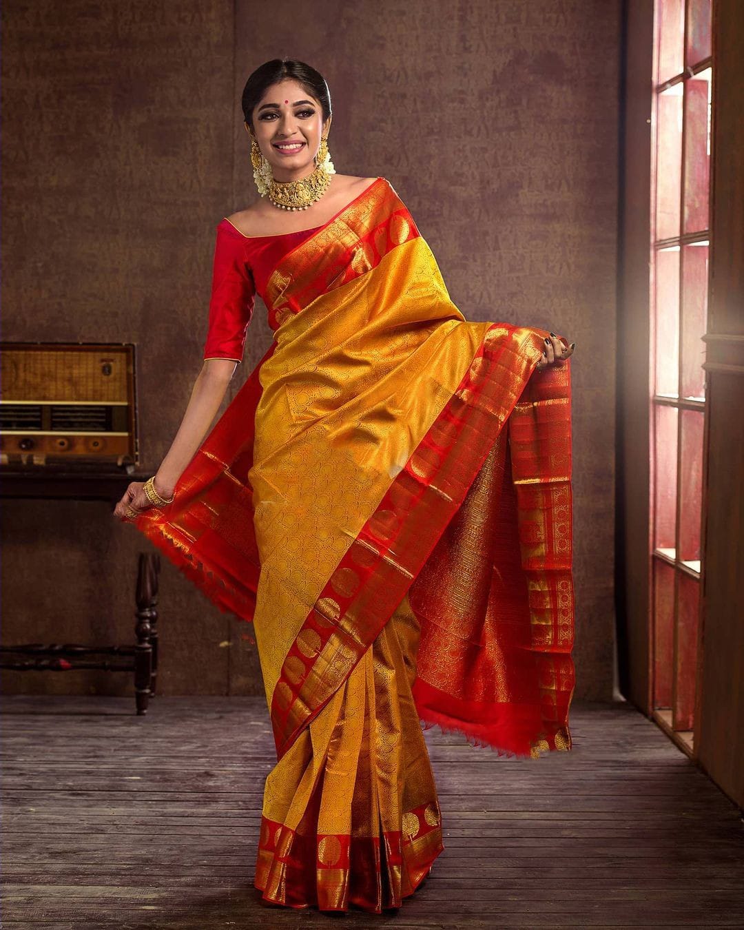 Impressive Yellow Soft Banarasi Silk Saree With Flattering Blouse Piece