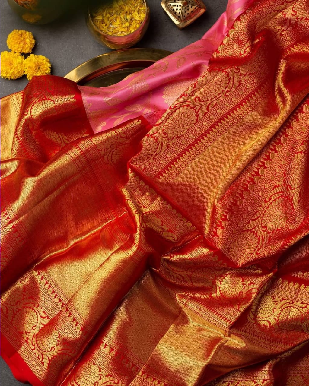 Arresting Pink Soft Banarasi Silk Saree With Beautiful Blouse Piece