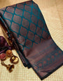 Confounding Rama Soft Silk Saree With Confounding Blouse Piece