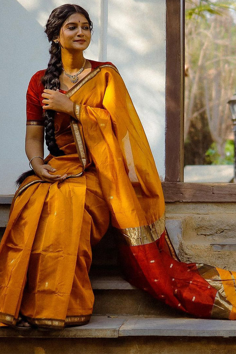 Bee Yellow Maheshawari Cotton Silk Saree