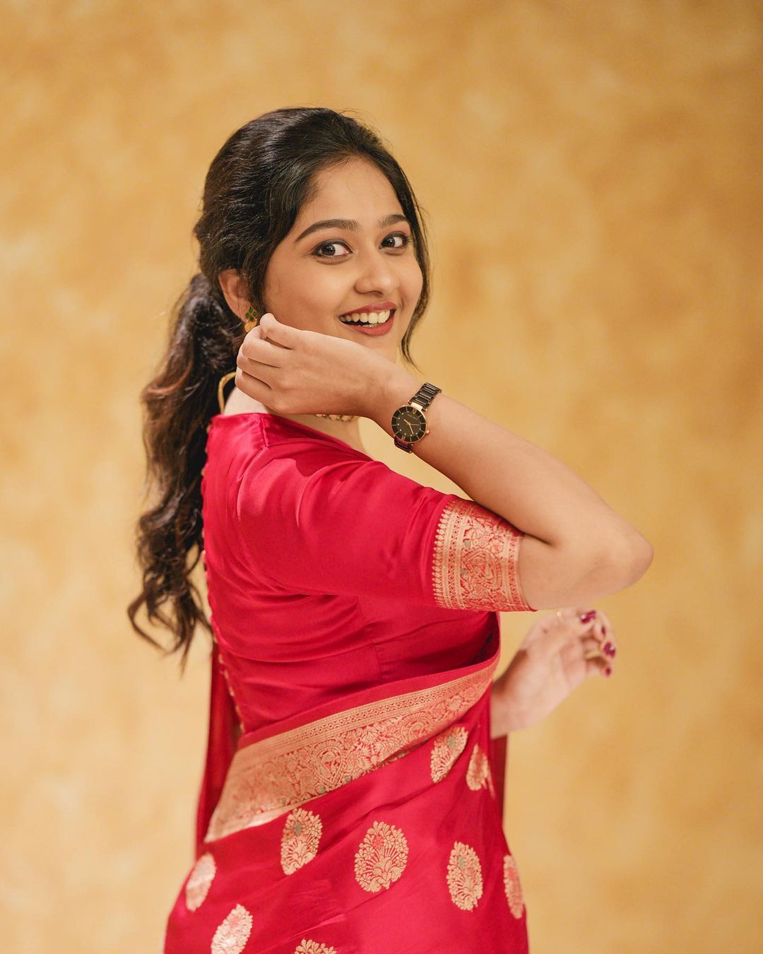 Phenomenal Red Soft Silk Saree With Classic Blouse Piece