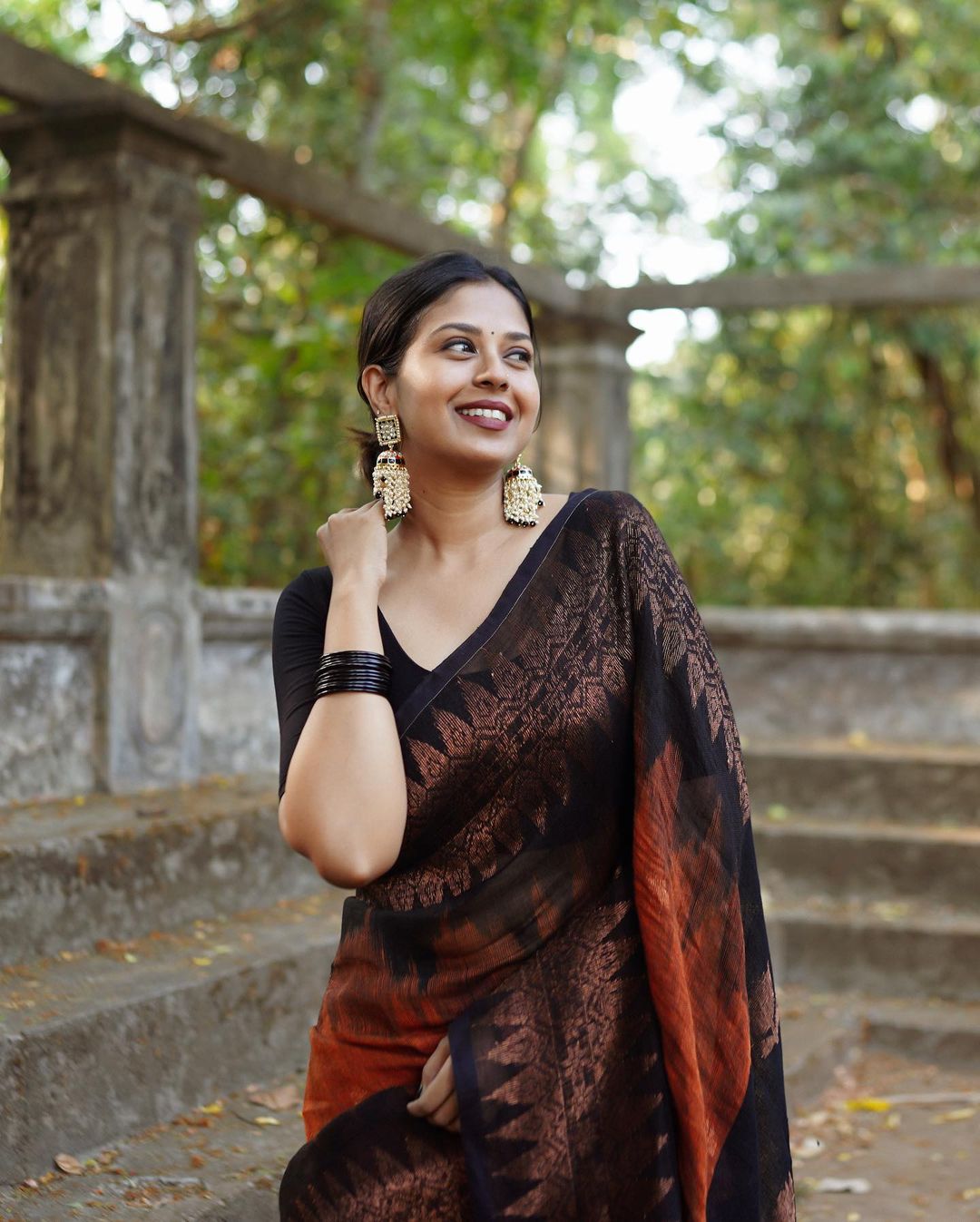 Tiger Orange Maheshawari Cotton Silk Saree