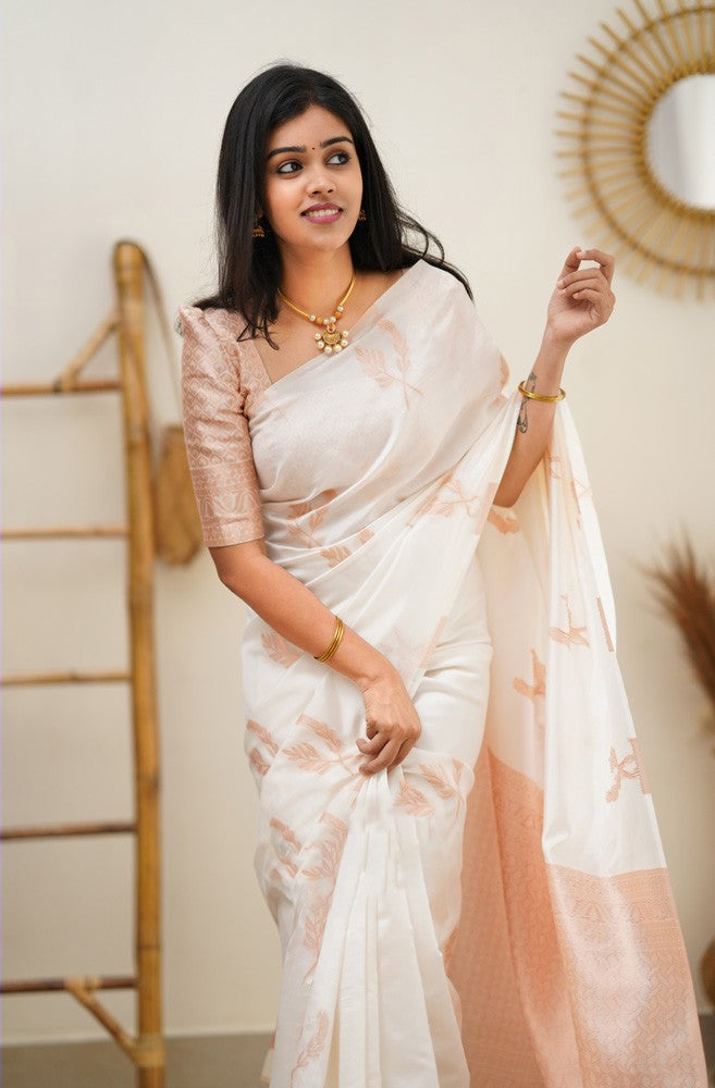 Diaphanous White Soft Silk Saree With Breathtaking Blouse Piece