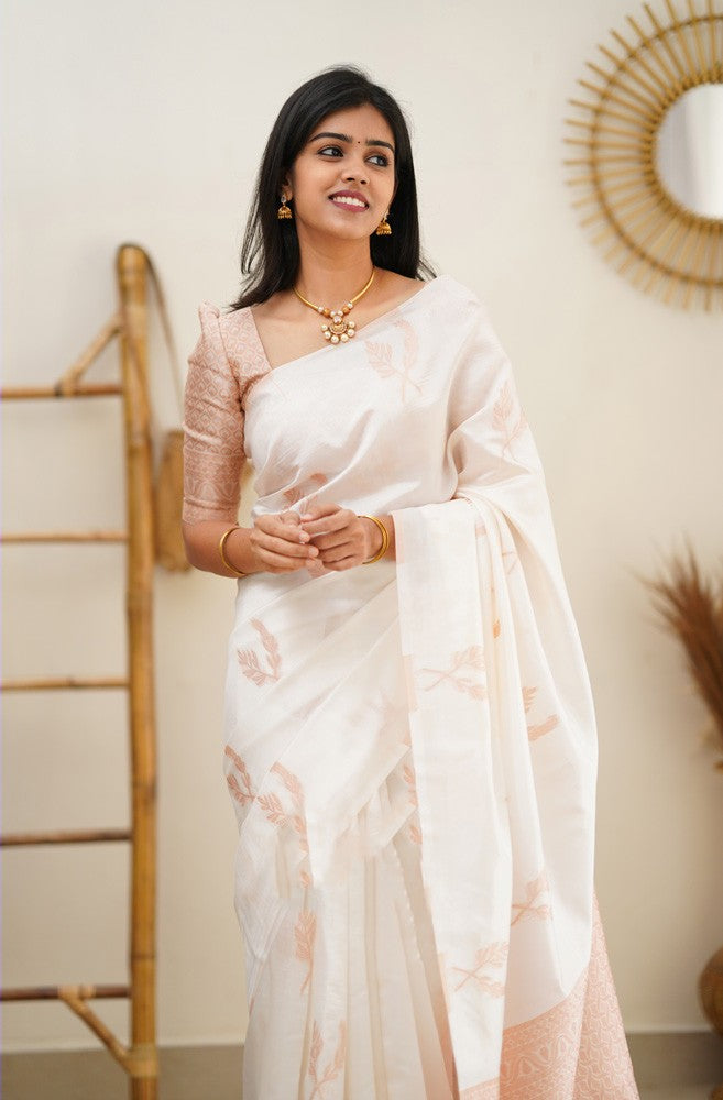 Diaphanous White Soft Silk Saree With Breathtaking Blouse Piece