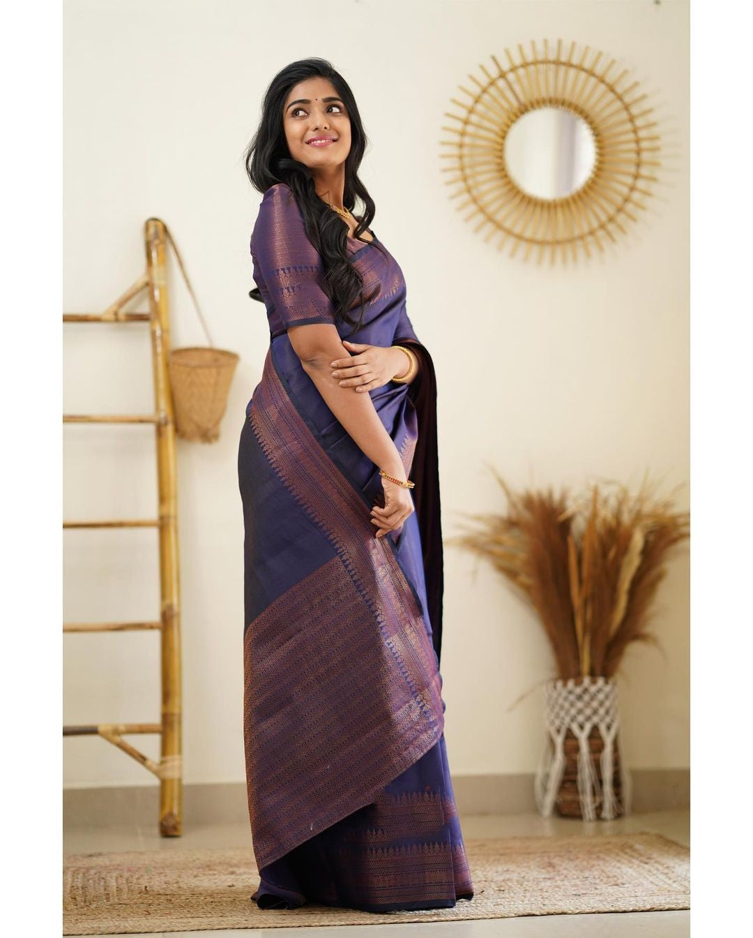 Symmetrical Navy Blue Soft Silk Saree With Gossamer Blouse Piece