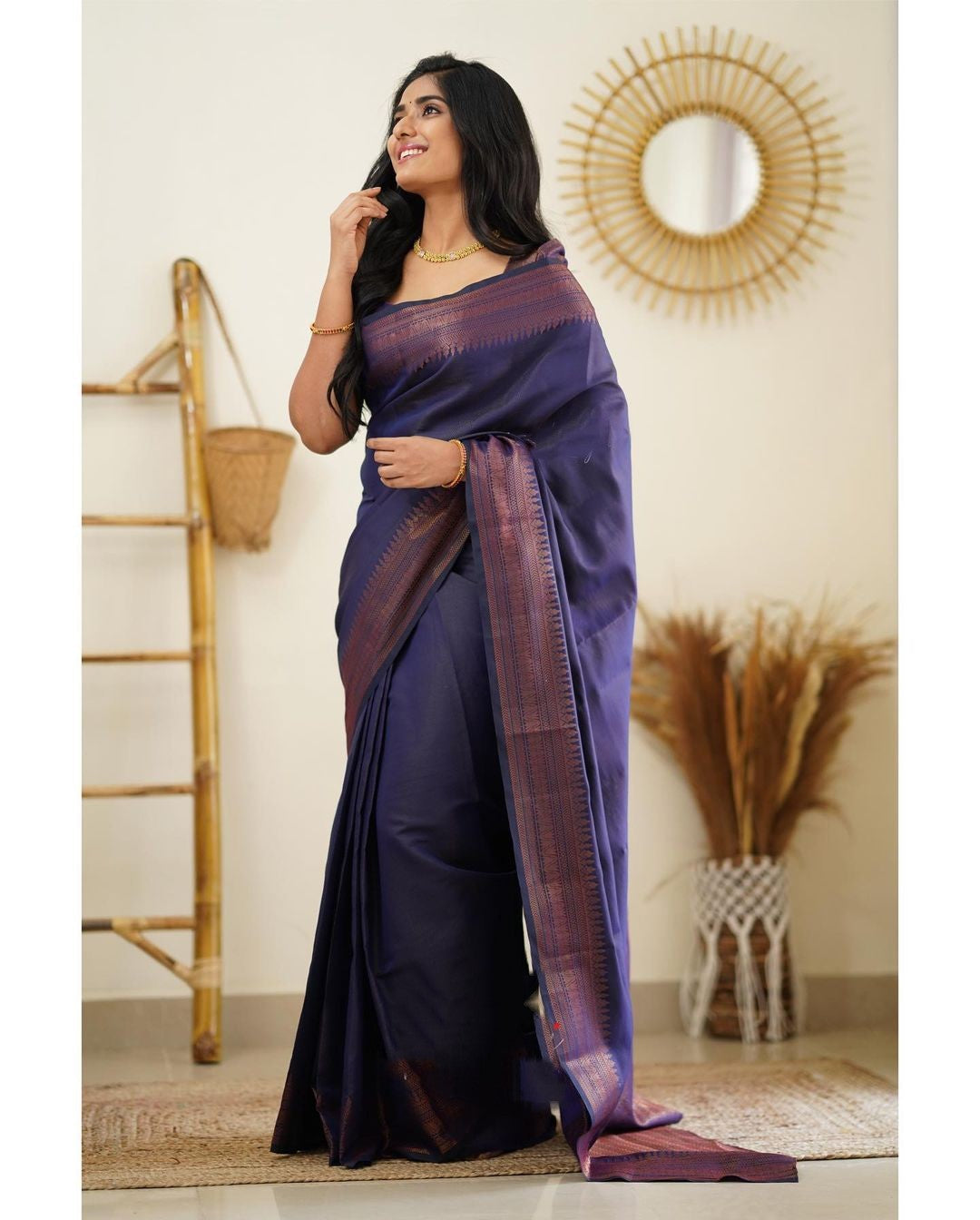 Symmetrical Navy Blue Soft Silk Saree With Gossamer Blouse Piece