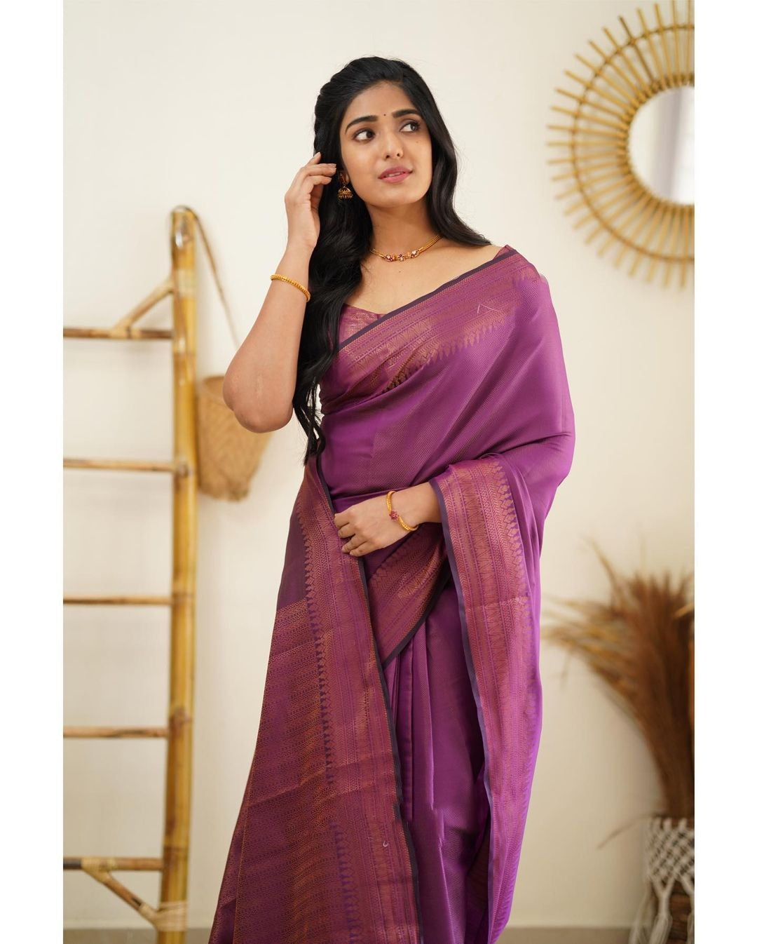 Snazzy Purple Soft Silk Saree With Dissemble Blouse Piece