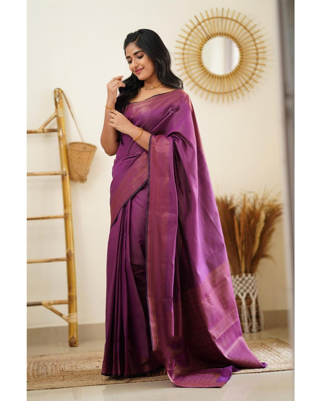 Snazzy Purple Soft Silk Saree With Dissemble Blouse Piece