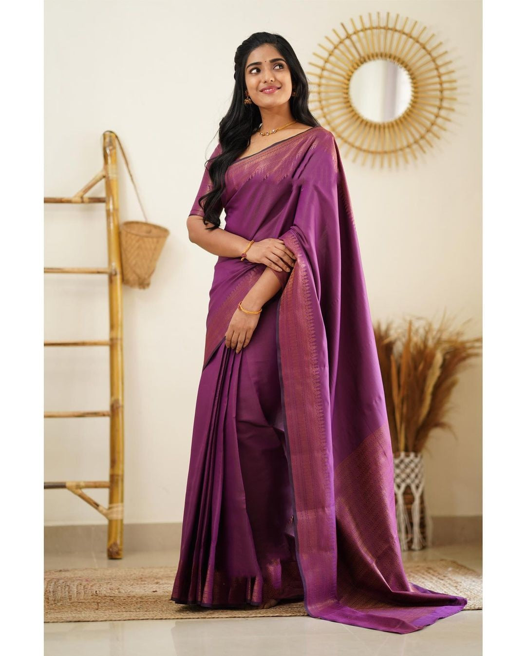 Snazzy Purple Soft Silk Saree With Dissemble Blouse Piece