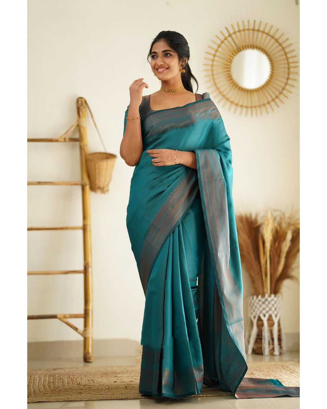 Felicitous Rama Soft Silk Saree With Lagniappe Blouse Piece